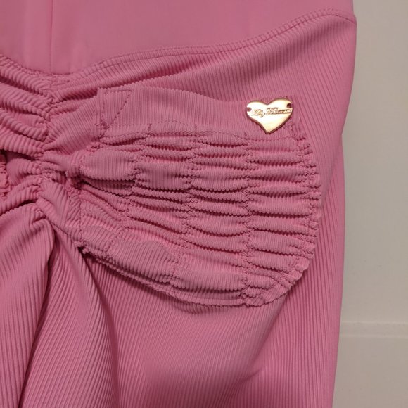 Cute booty leggings - Picture 2 of 8